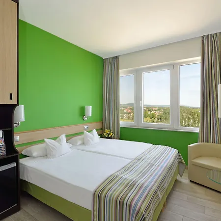 ホテル Danubius Marina バラトンフレド