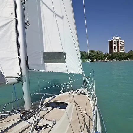 Otel Danubius Marina 3*