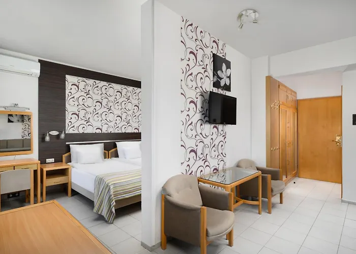 Hotel Danubius Marina 3*