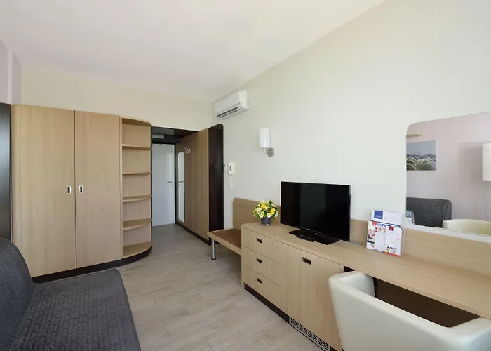 Hotel Danubius Marina 3*