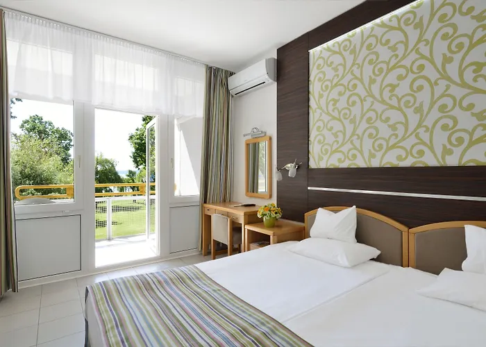 Hotel Danubius Marina 3*