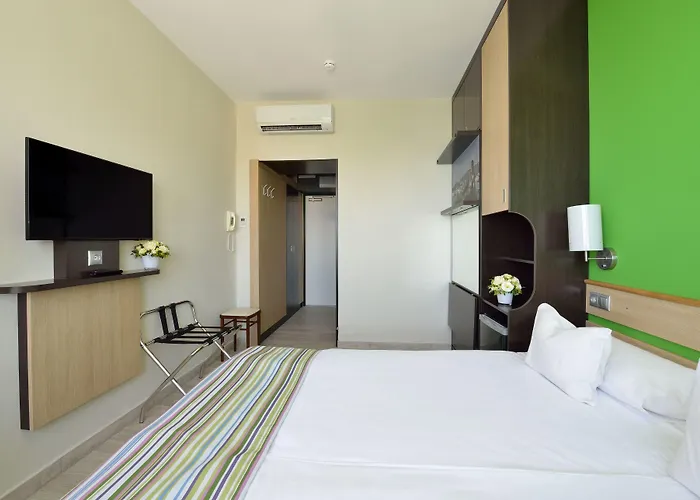 Hotel Danubius Marina 3*