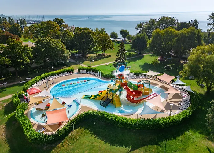 Danubius Marina 블로톤퓌레드