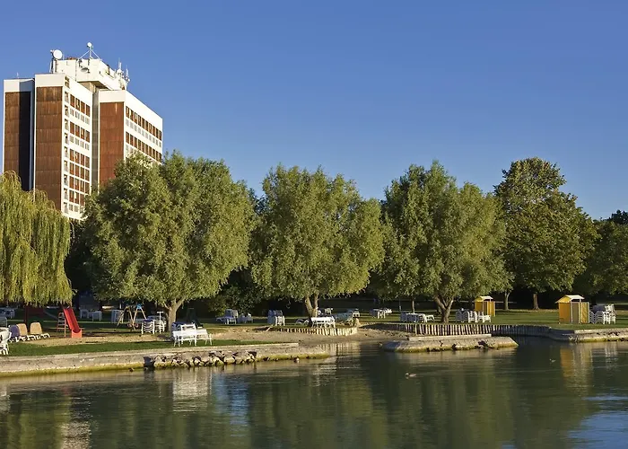 Danubius Marina 호텔 블로톤퓌레드